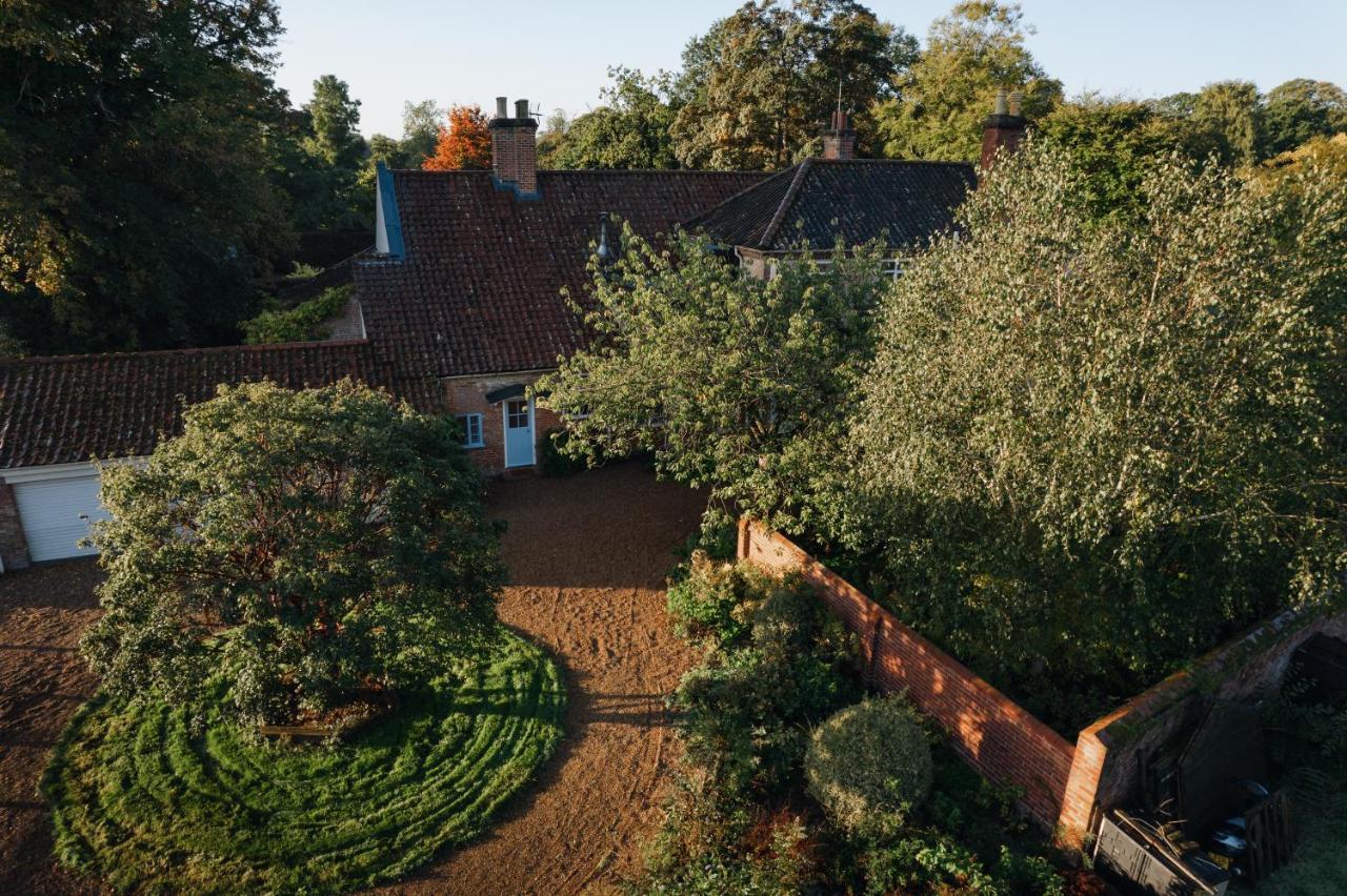 Hovell Hall Country Bed And Breakfast Norwich Esterno foto